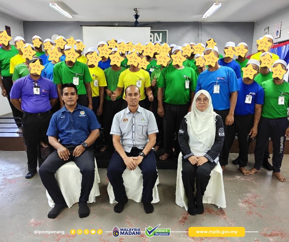 TAKLIMAT ASAS TANAMAN NANAS DI PUSPEN KAMPUNG SELAMAT, SPU