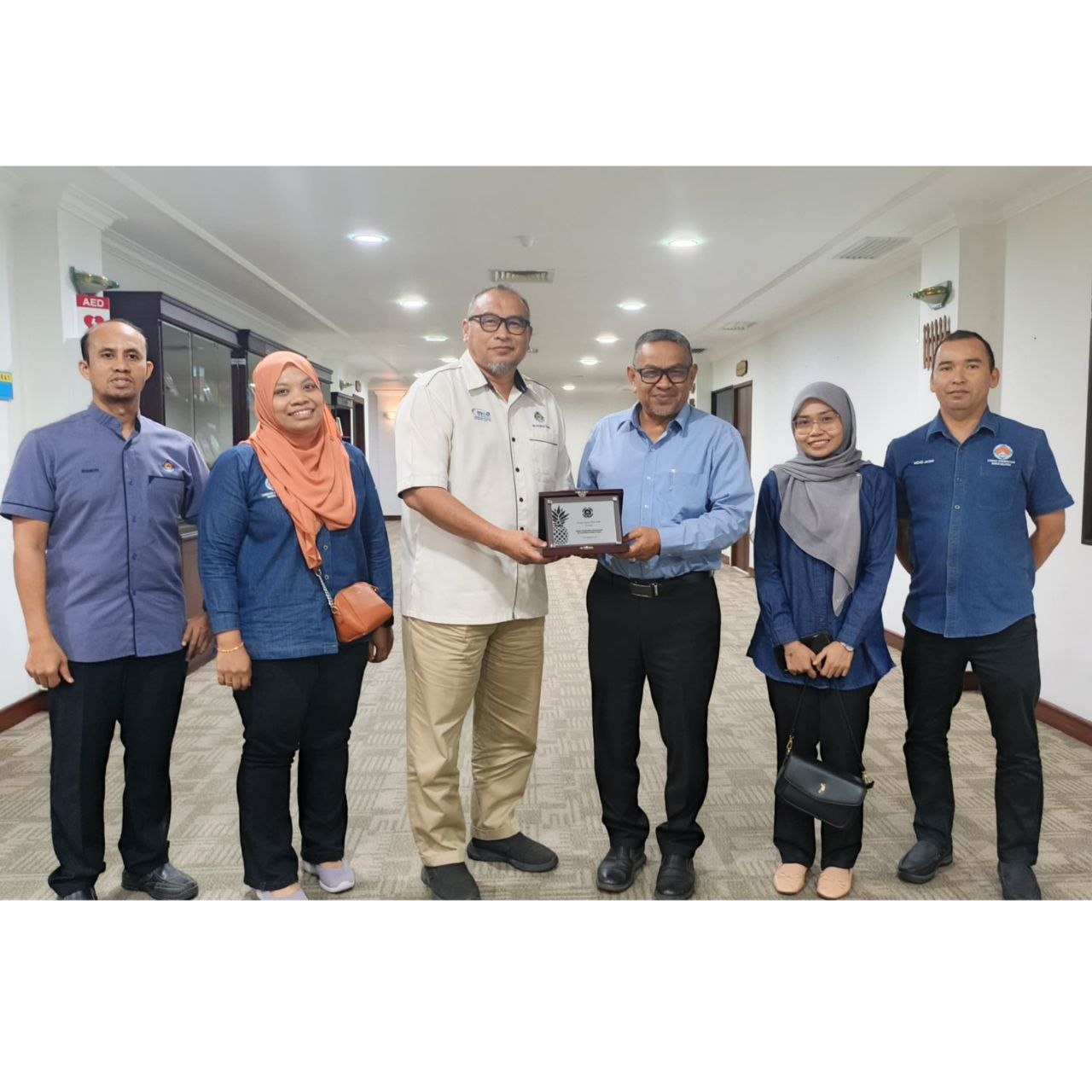 KUNJUNGAN HORMAT PENGARAH LPNM NEGERI PULAU PINANG KEPADA YB DATO’ RASHIDI BIN ZAINOL
