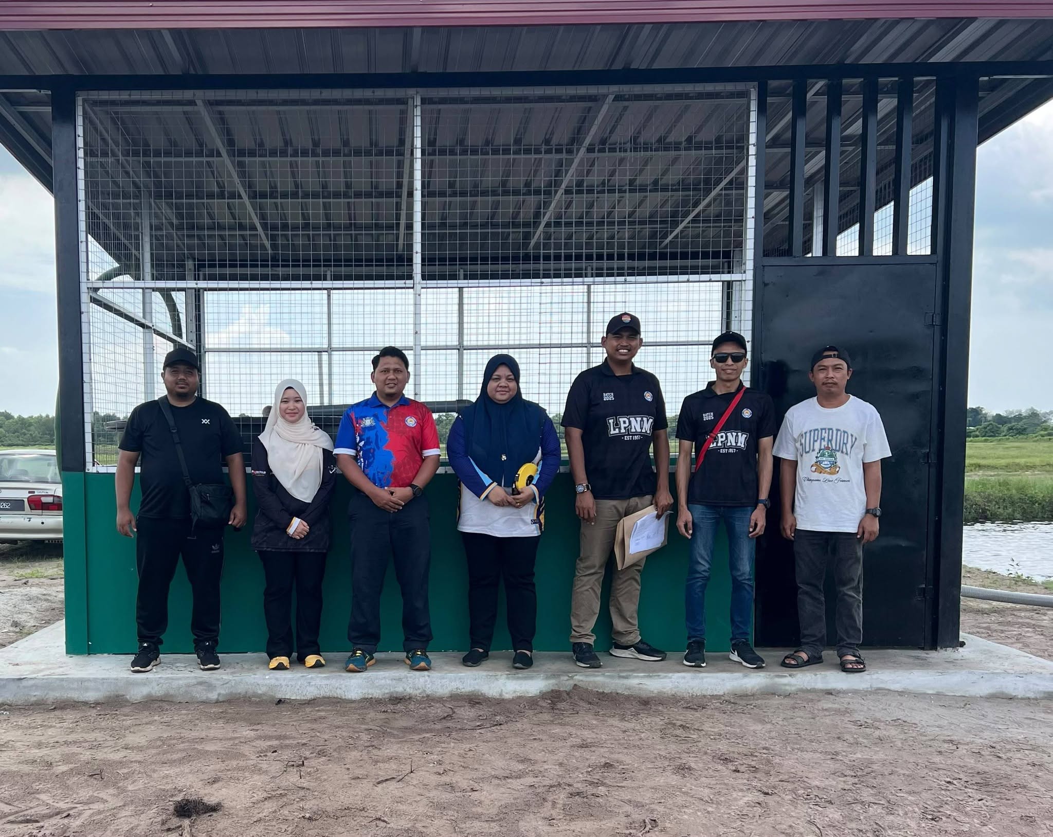 LAWATAN PENILAIAN SIAP KERJA PROJEK MEMBAIKPULIH STOR PEMPROSESAN BAJA LADANG NANAS ERGOBUMI SDN BHD