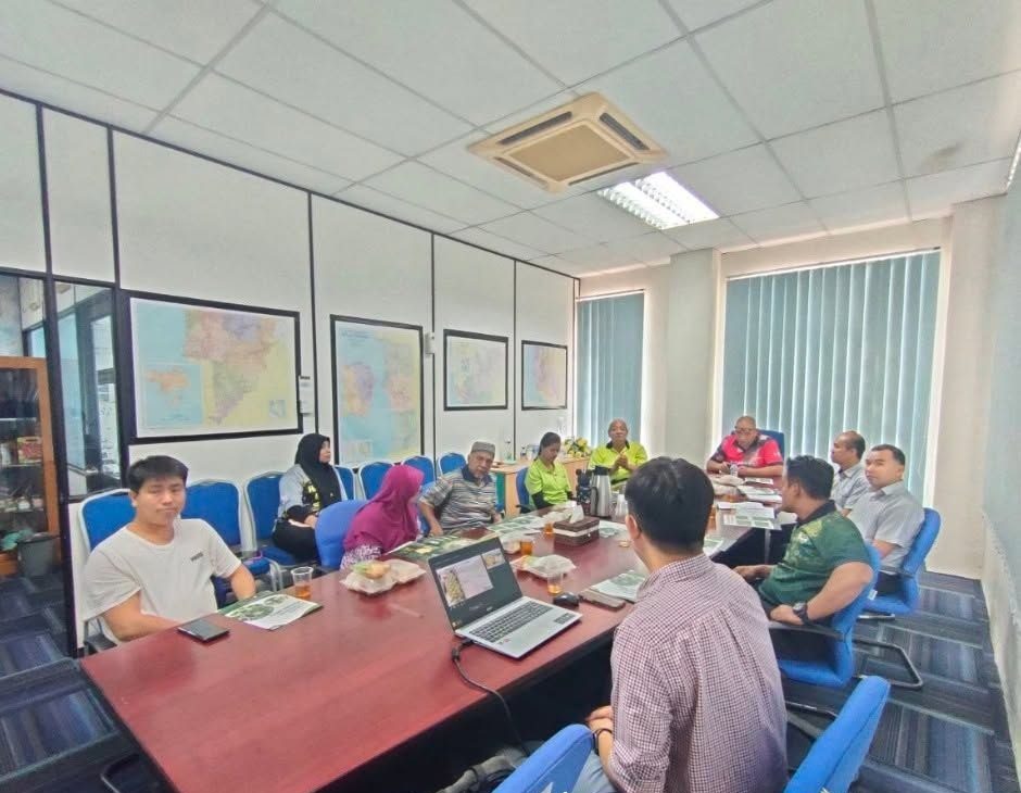 TAKLIMAT PENGGUNAAN BAJA BERSAMA BRIGHT RESOURCE TECNOLOGY