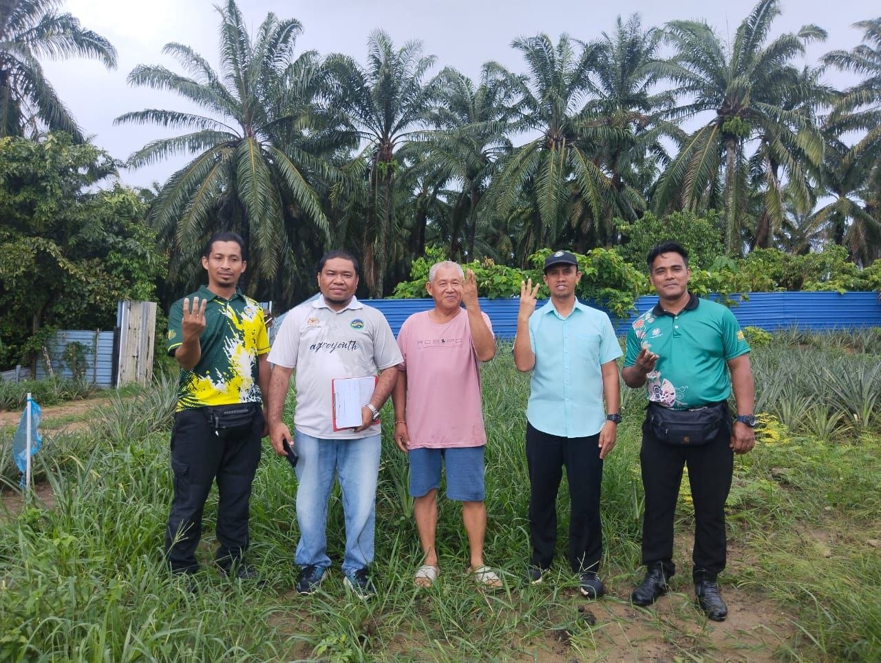 LAWATAN TAPAK PROGRAM INSENTIF INFRASTRUKTUR LADANG MYGAP DI KAWASAN PROJEK TANAMAN NANAS
